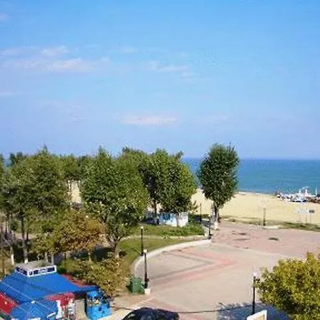 Ioanna 2* Olympiakí Aktí